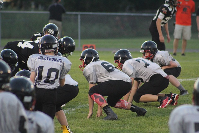 侧重高压逼 侧重高压逼