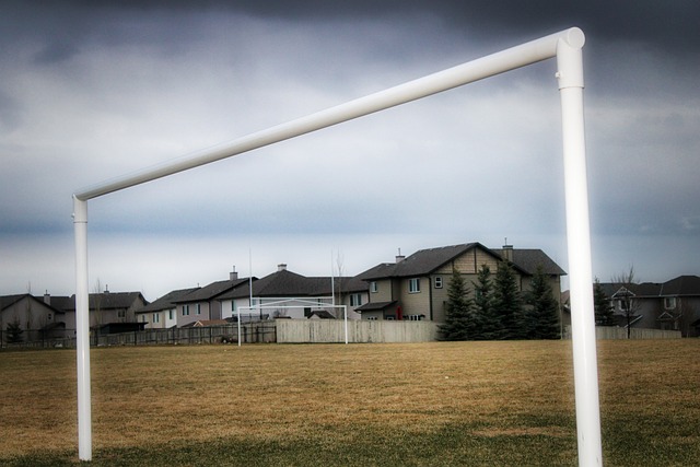 鲍威尔高效砍21分，快船客场险胜魔术.